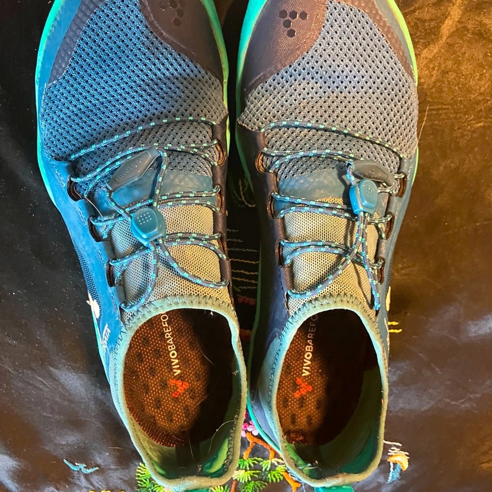 Vivobarefoot Primus swim/run firm ground 9 good condition blue